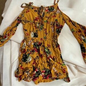 Yellow Floral Open Shoulder Flare Sleeve Jumper Romper (shorts and tye top)